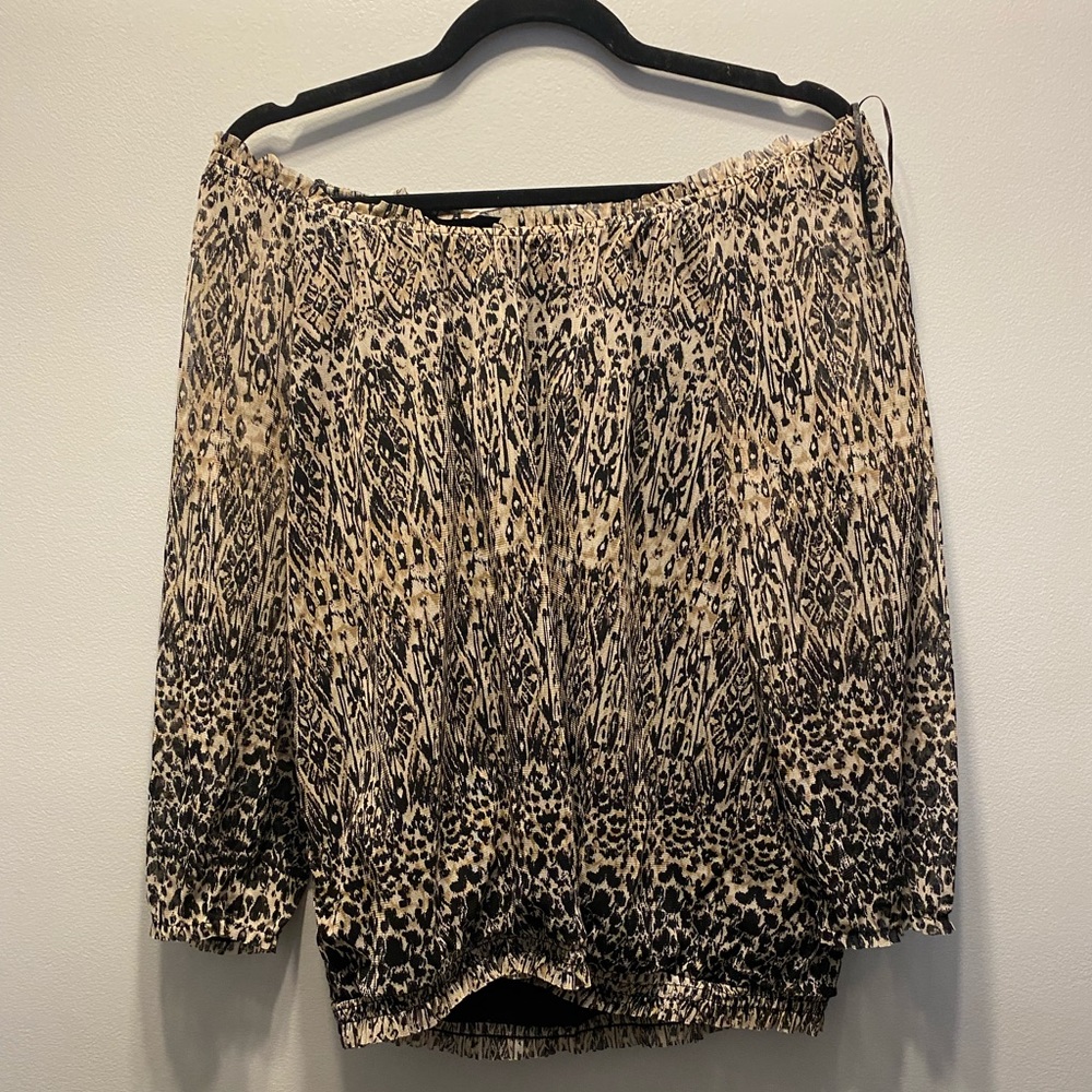 INC animal print on/off the shoulder top. XL EUC